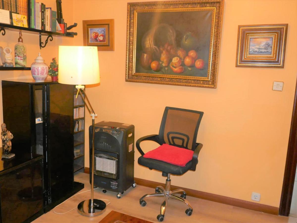 Habitaciones En Aviles Bagian luar foto