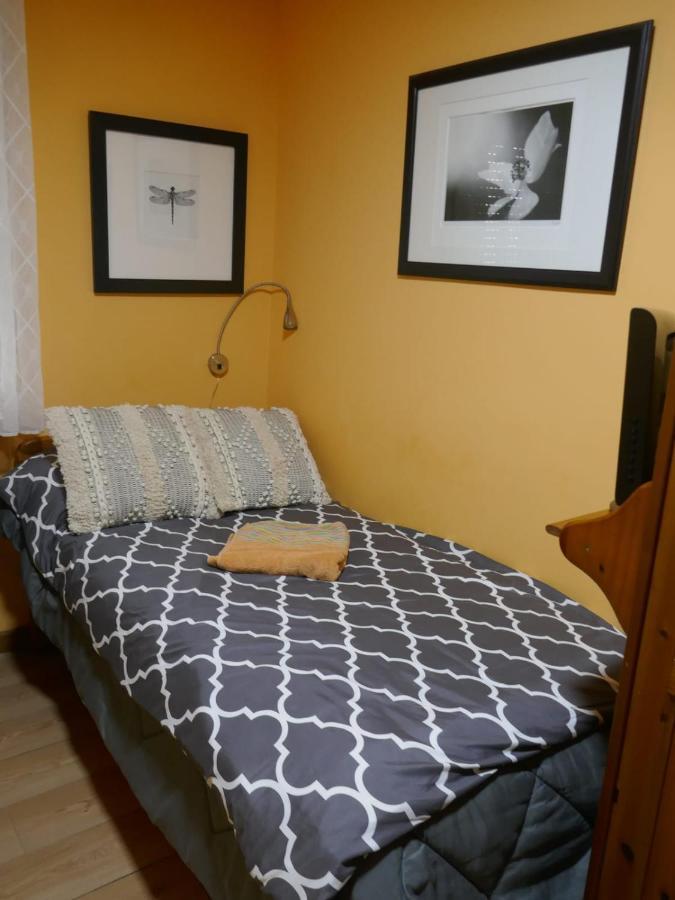 Habitaciones En Aviles Bagian luar foto